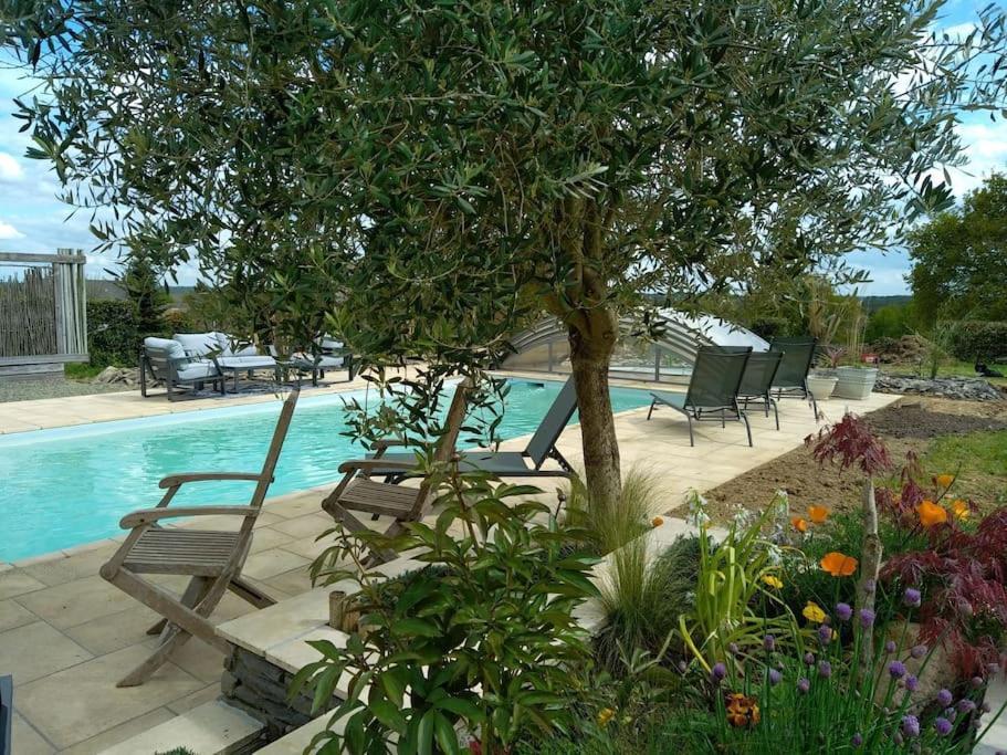 Maison/Villa Avec Piscine Privee Gite Brain D'Eau La Chapelle-de-Brain Exterior photo